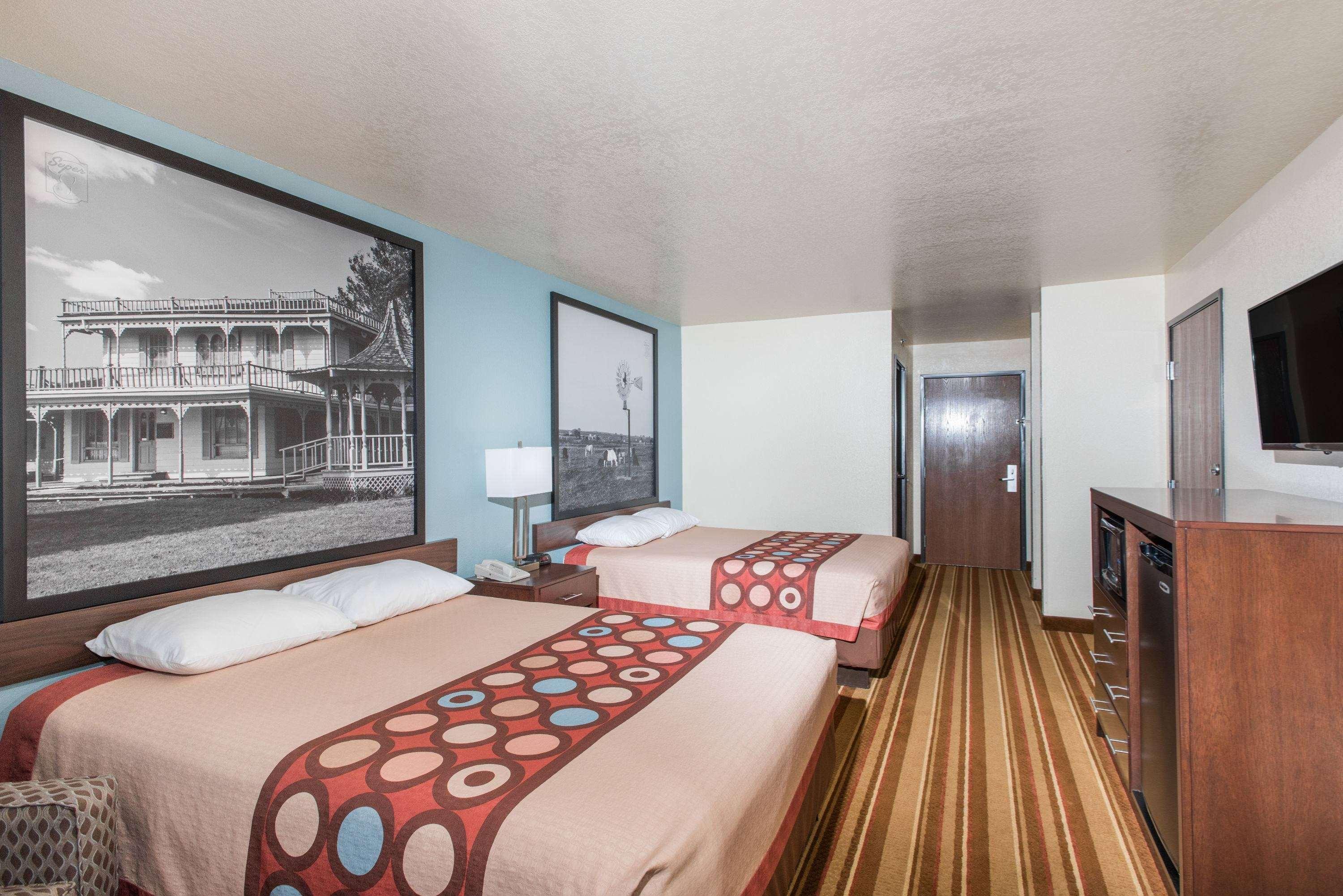 Super 8 By Wyndham Claremore Ok Экстерьер фото