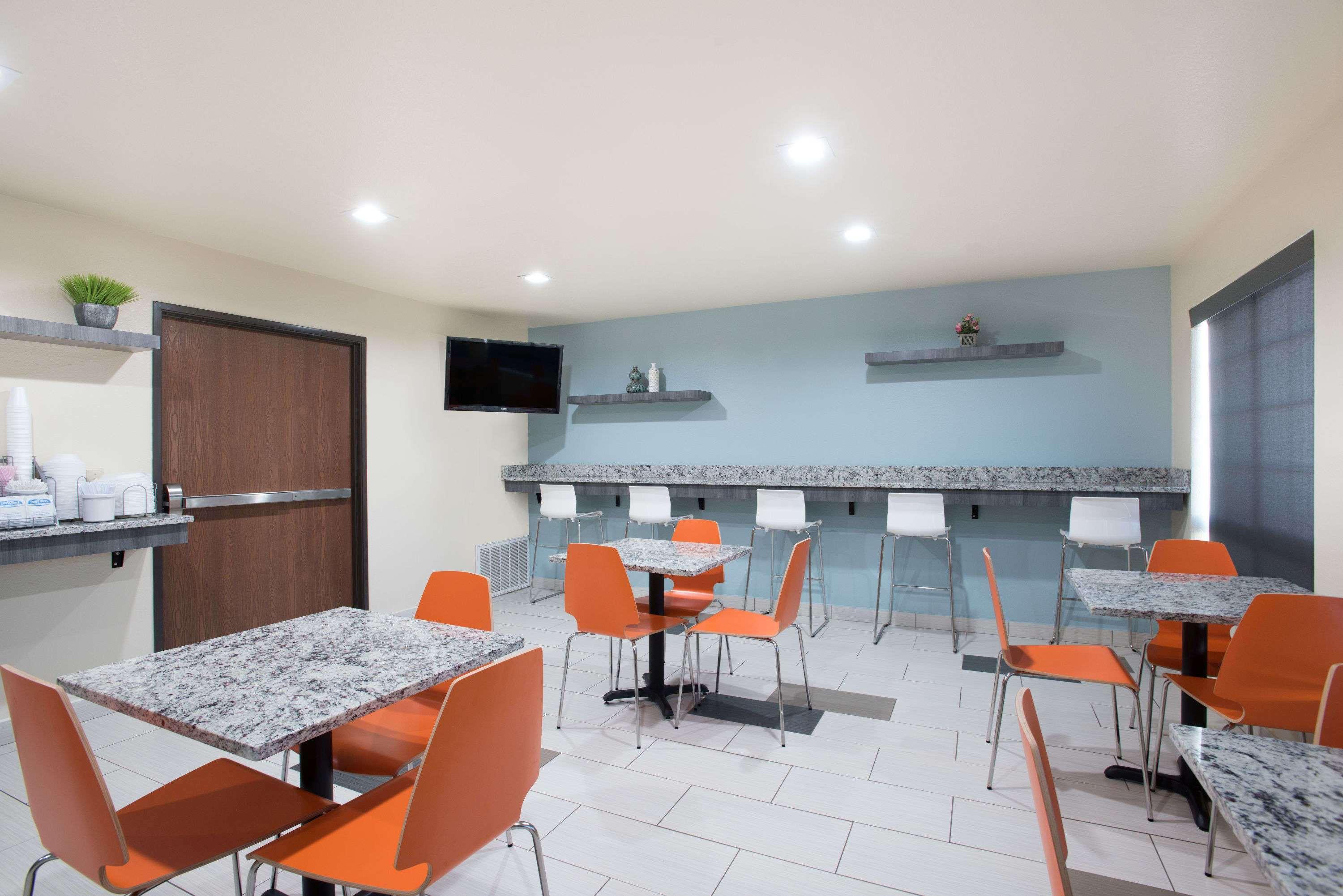Super 8 By Wyndham Claremore Ok Экстерьер фото