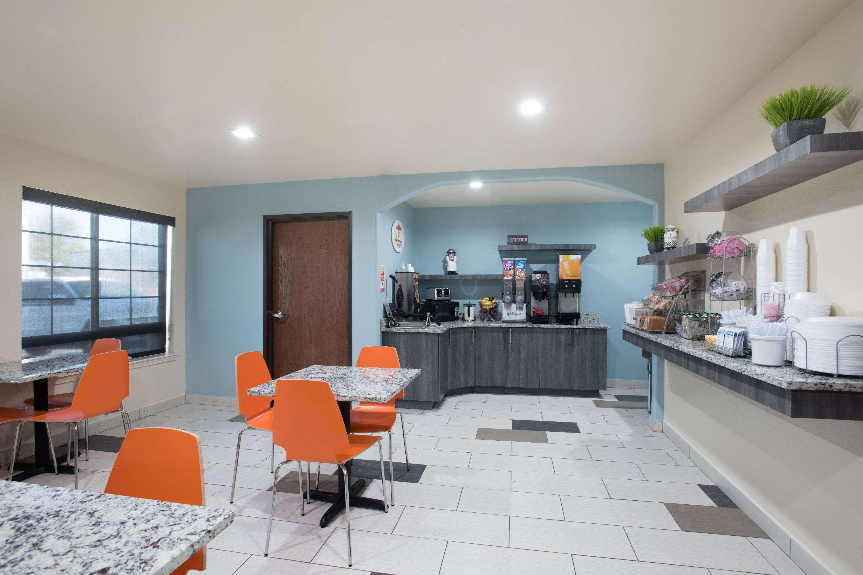 Super 8 By Wyndham Claremore Ok Экстерьер фото